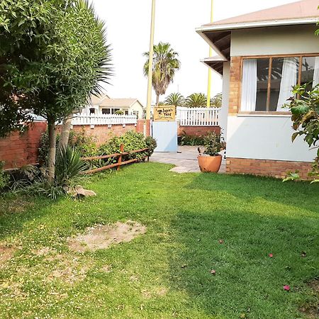 Japie'S Yard Self-Catering Appartement Swakopmund Buitenkant foto