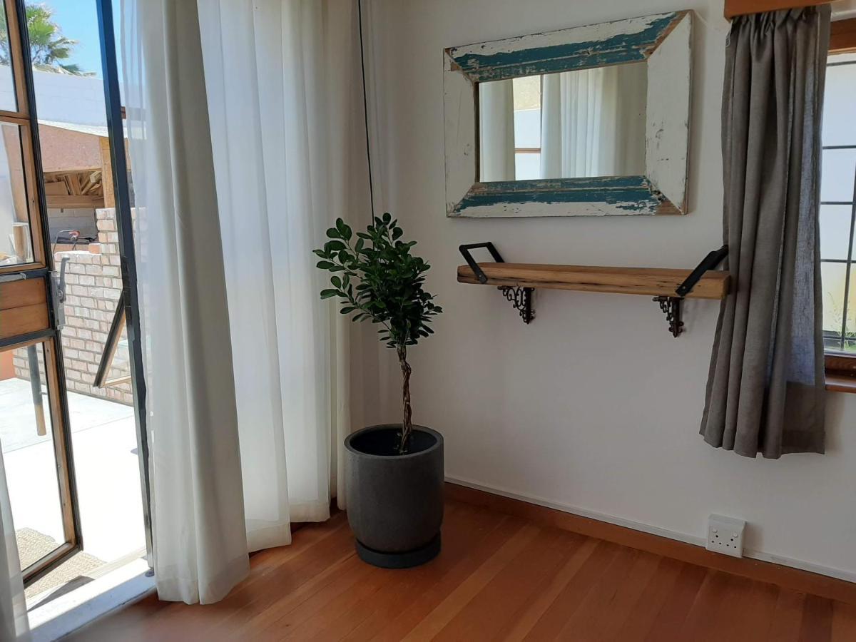 Japie'S Yard Self-Catering Appartement Swakopmund Buitenkant foto